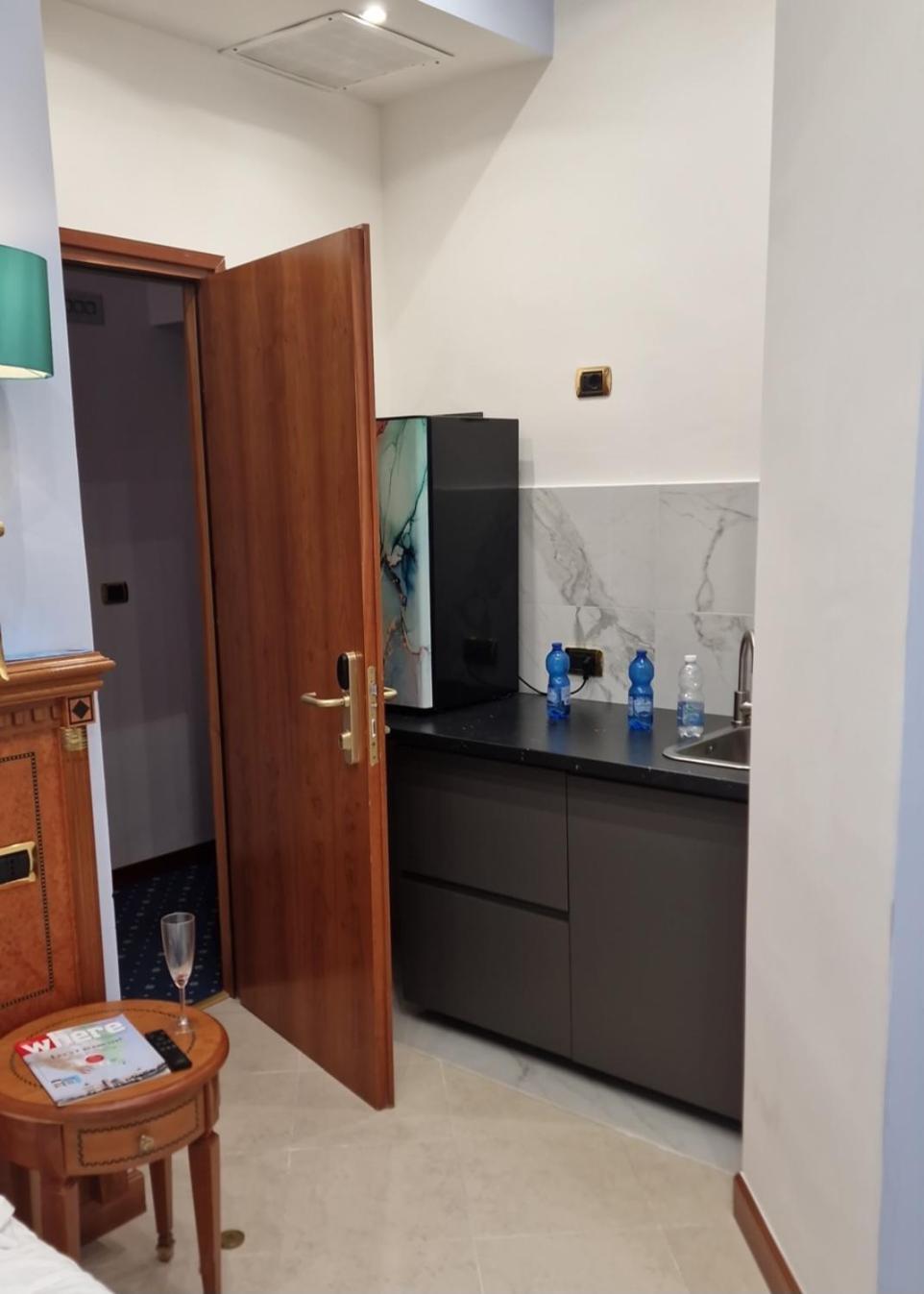 Consoli Romani Vatican Rooms Chambre photo